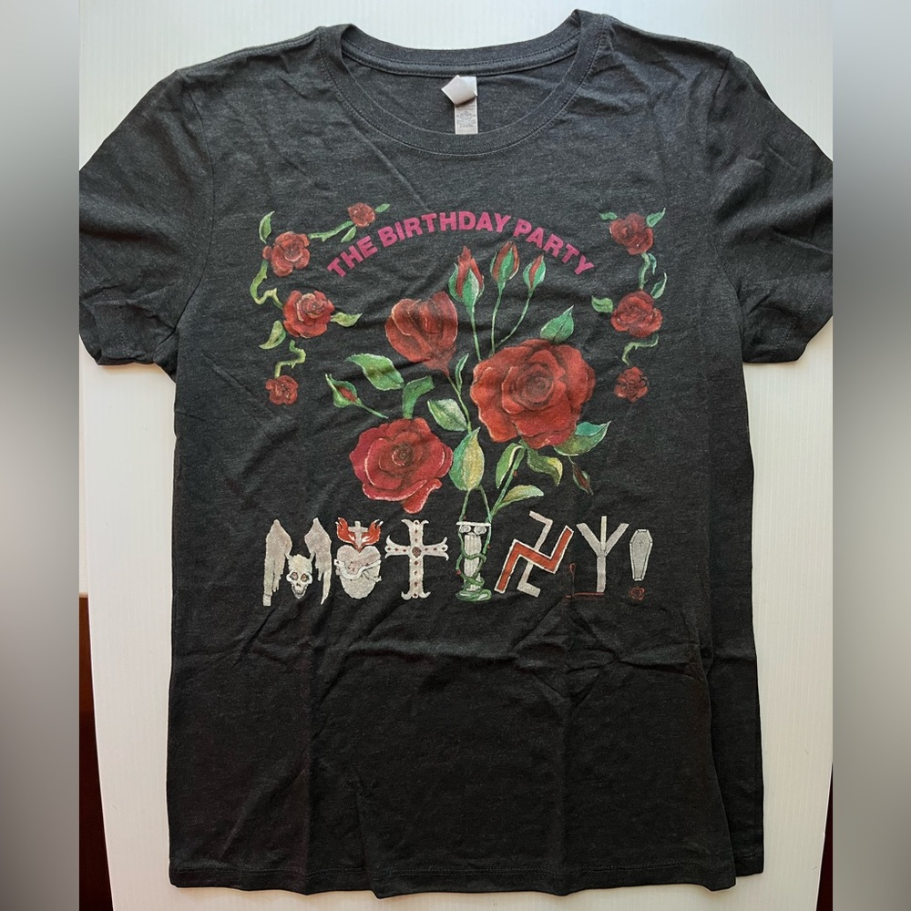 Birthday Party - Mutiny Women’s T-shirt X-Large New